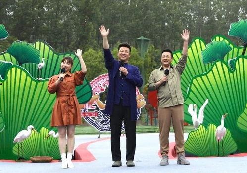 特拉斯最新爆料新闻视频,揭秘政坛内幕与权力斗争 第3张 特拉斯最新爆料新闻视频,揭秘政坛内幕与权力斗争 第3张